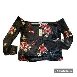 Garage NWT Women's velvet off the shoulder floral long sleeve crop top sz L